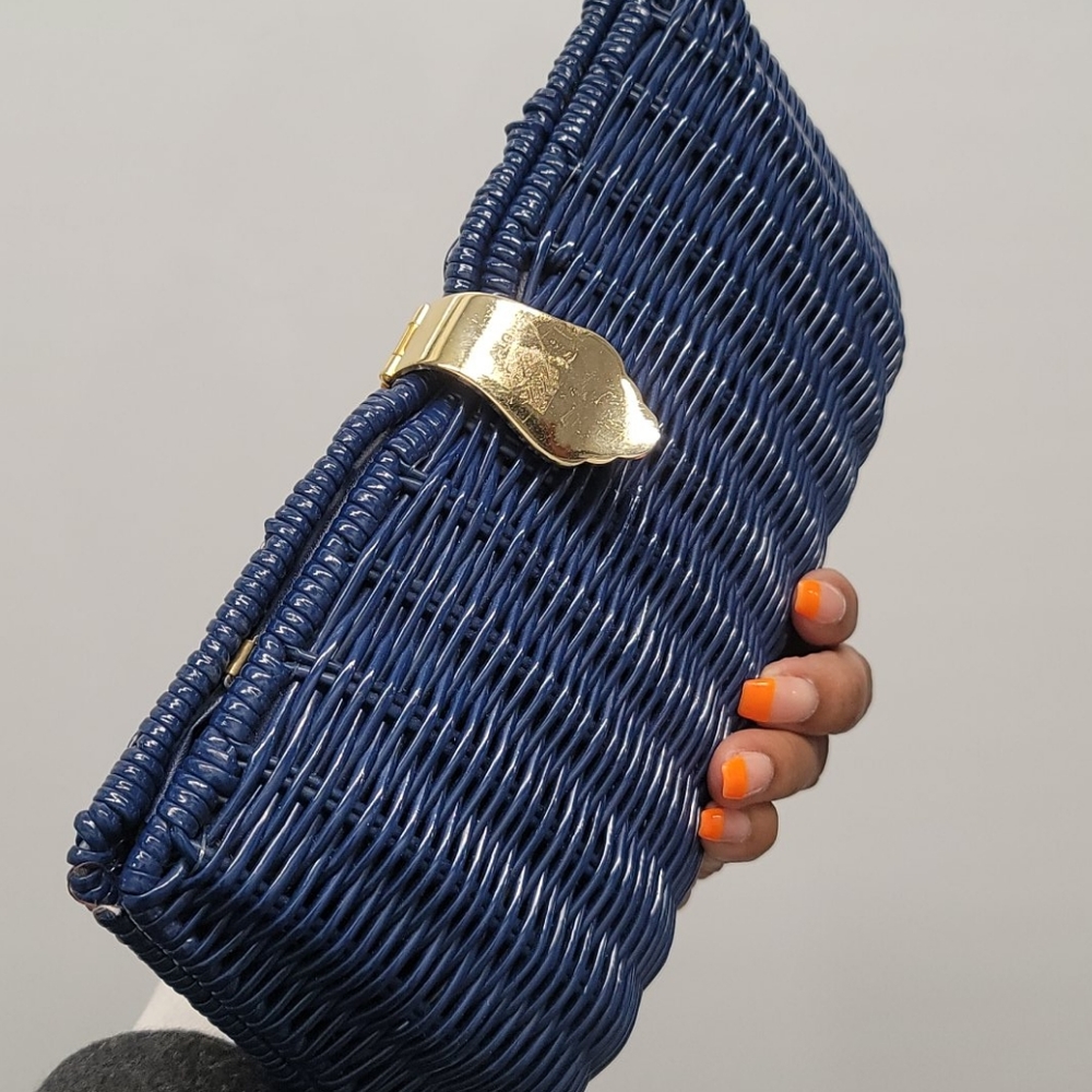 Wicker Clutch
